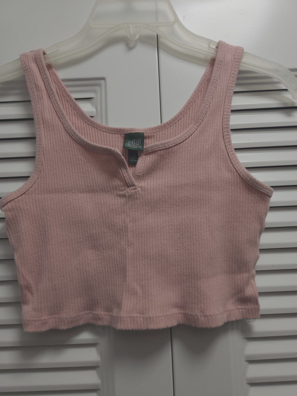 Wild Fable Pink Ribbed Cropped Tank Top Split Notch Neck Size Small